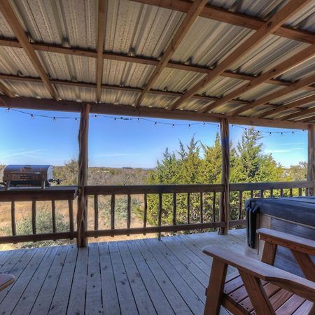 Rocky Ridge Cedar Cabin With Hot Tub & Amazing Views Crabapple Dış mekan fotoğraf